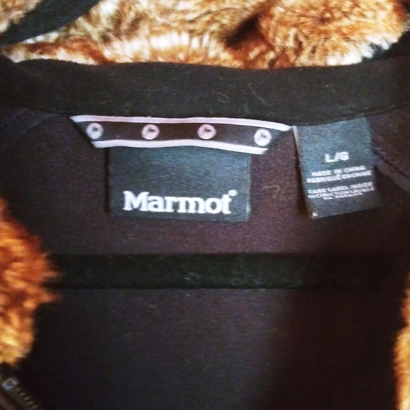 Marmont shell with faux  fur hood - Picture 3 of 5